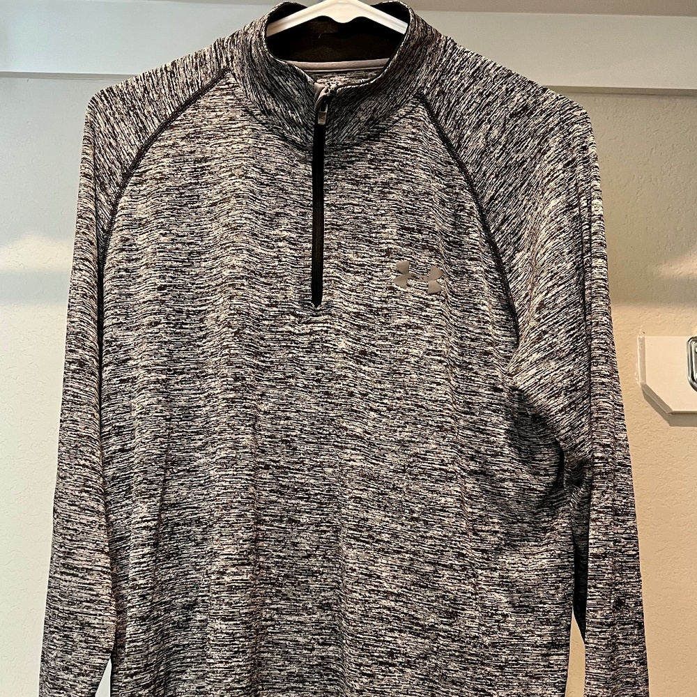 NWOT Under Armour Heat Gear Long Sleeve Quarter Zip